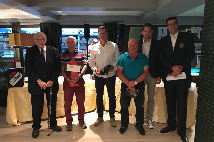Série B Net :
1. Georges Cordonier-R.
2. Damien Fehlmann
3. Gaetano Finocchio Série B Net :
1. Georges Cordonier-R.
2. Damien Fehlmann
3. Gaetano Finocchio